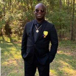 Meet your Posher, Aaron